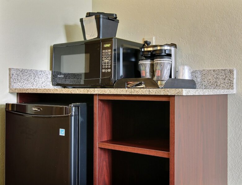 Hotel Cobblestone Inn & Suites - Vinton