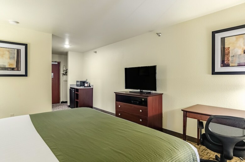 Hotel Cobblestone Inn & Suites - Vinton