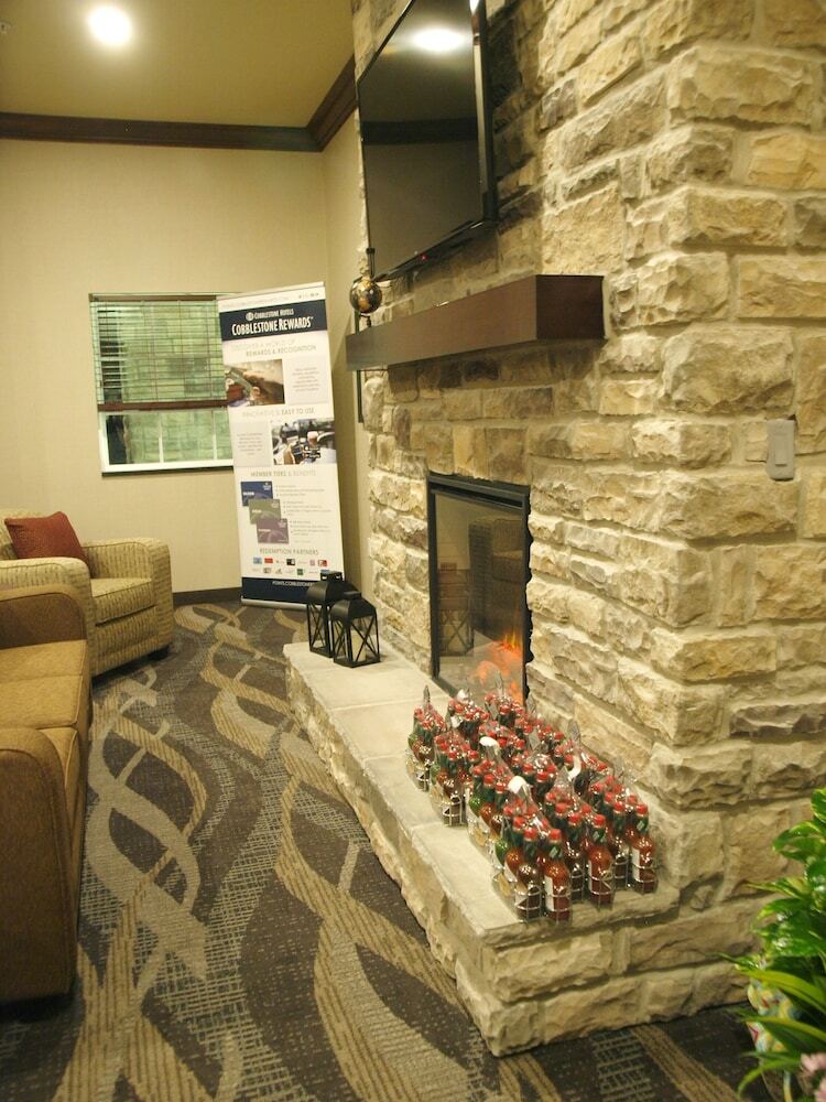 Hotel Cobblestone Inn & Suites - Vinton