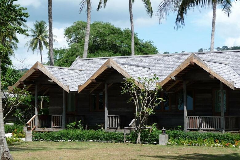 Hotel New Ozone Resort & Spa