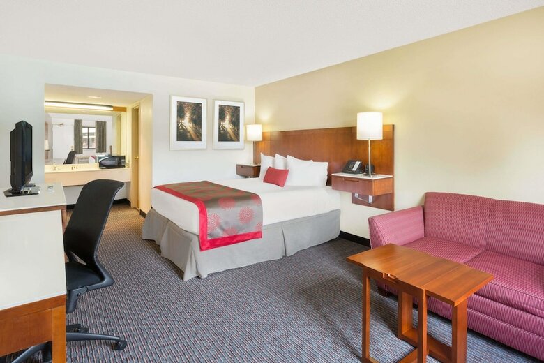Hotel Ramada By Wyndham Cedar City