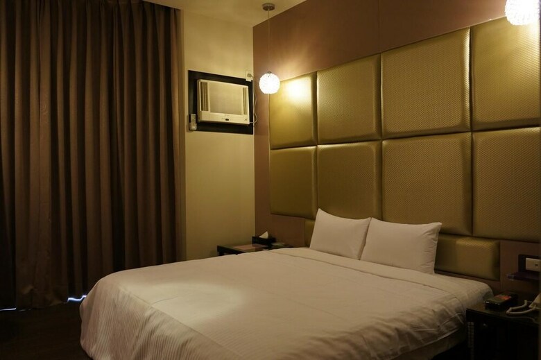 Hotel Love Boat Spa Motel