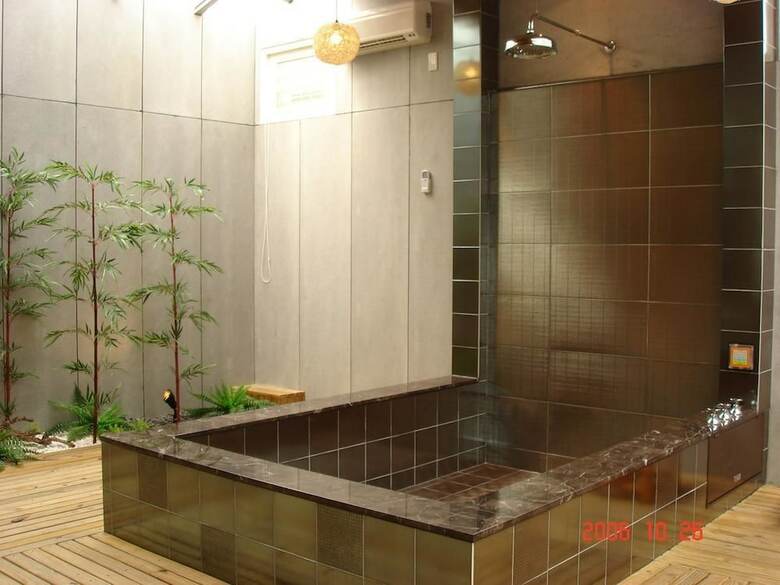 Hotel Love Boat Spa Motel
