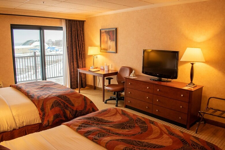 Best Western Plus Oswego Hotel And Conference Center