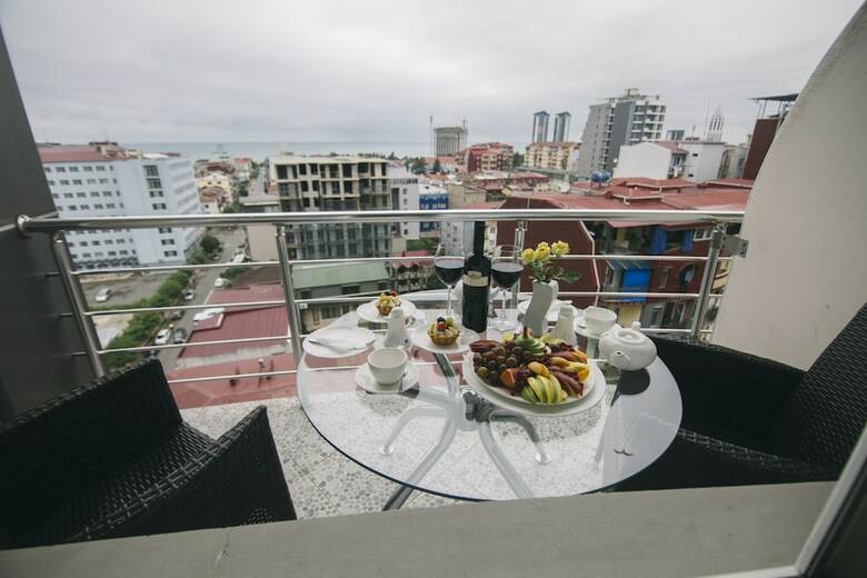 Hotel Aisi