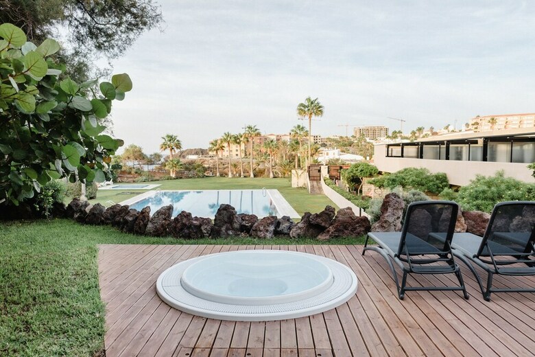 Apartamentos 11 Holiday Homes