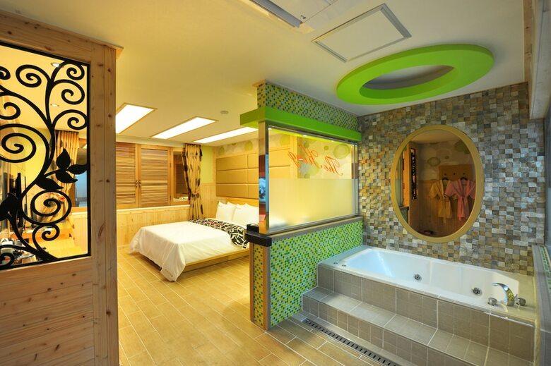 Hotel The King Muintel Pension