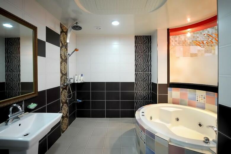 Hotel The King Muintel Pension