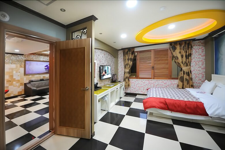 Hotel The King Muintel Pension