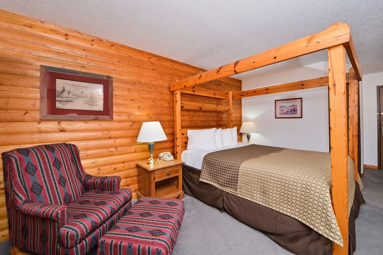 Hotel Quality Inn & Suites