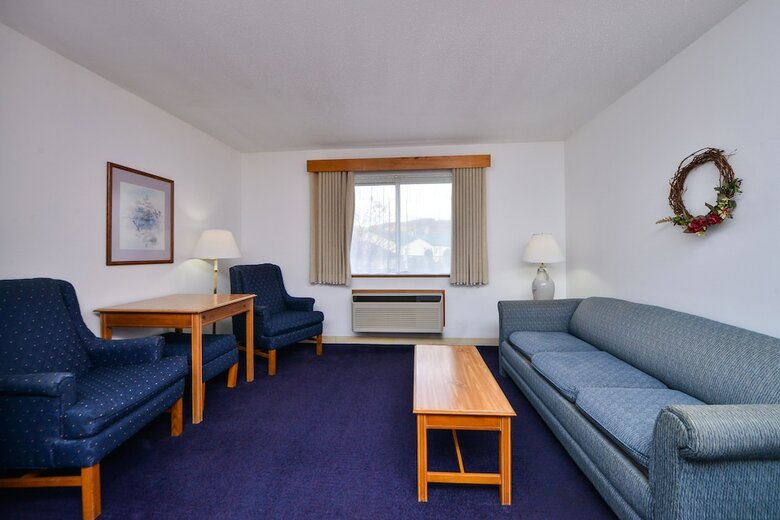 Hotel Quality Inn & Suites