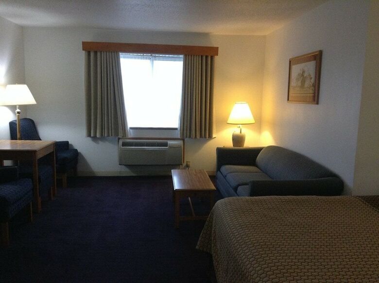 Hotel Quality Inn & Suites
