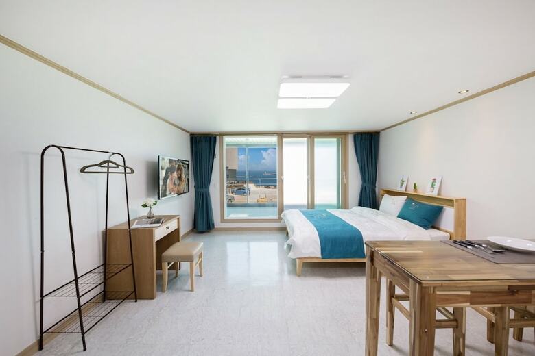 Apartamentos Haeden View Hostel