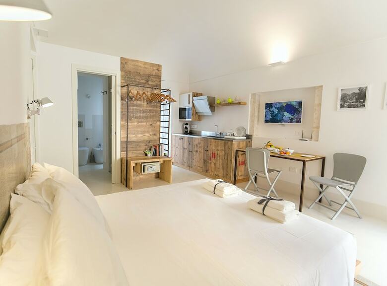 Dione Apartments Ortigia