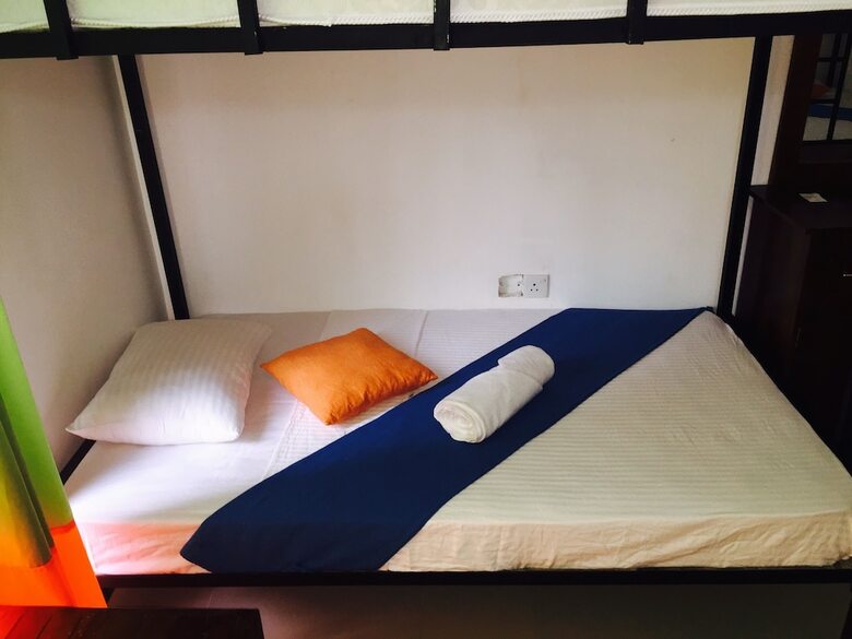Hostal Out Of Rupeace Hostel