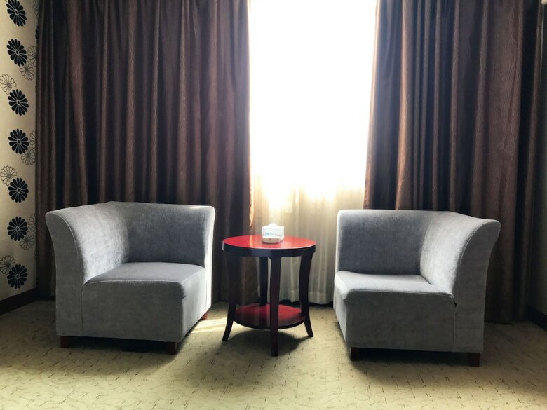 Hotel Kaiserdom Changsha South Station