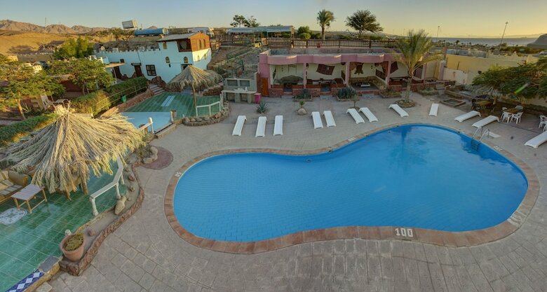 Hotel Bedouin Moon Village