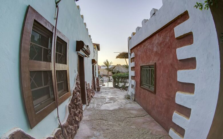 Hotel Bedouin Moon Village
