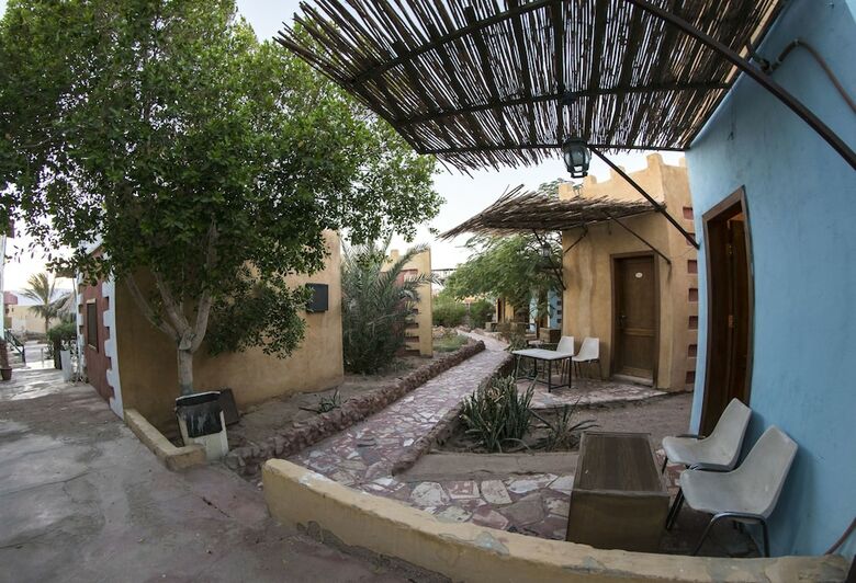 Hotel Bedouin Moon Village