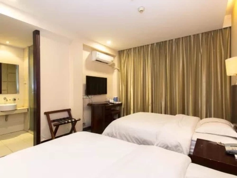 Hotel Kaiserdom Zhongshan Road