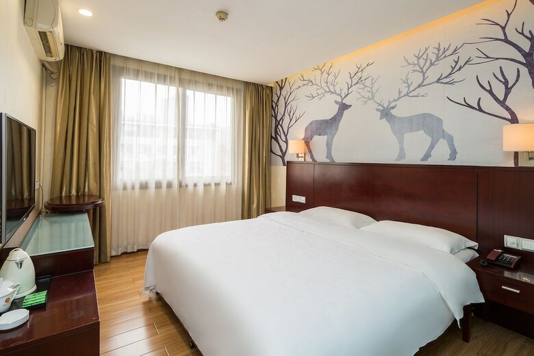 Hotel Kaiserdom Zhongshan Road