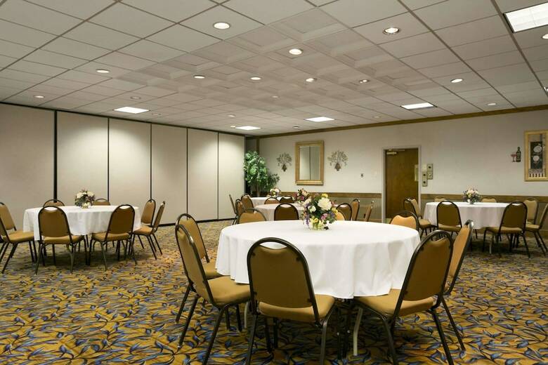 Hotel Days Inn By Wyndham Sidney