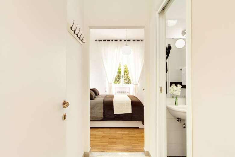Hotel Vatican Suites Happy Holidays