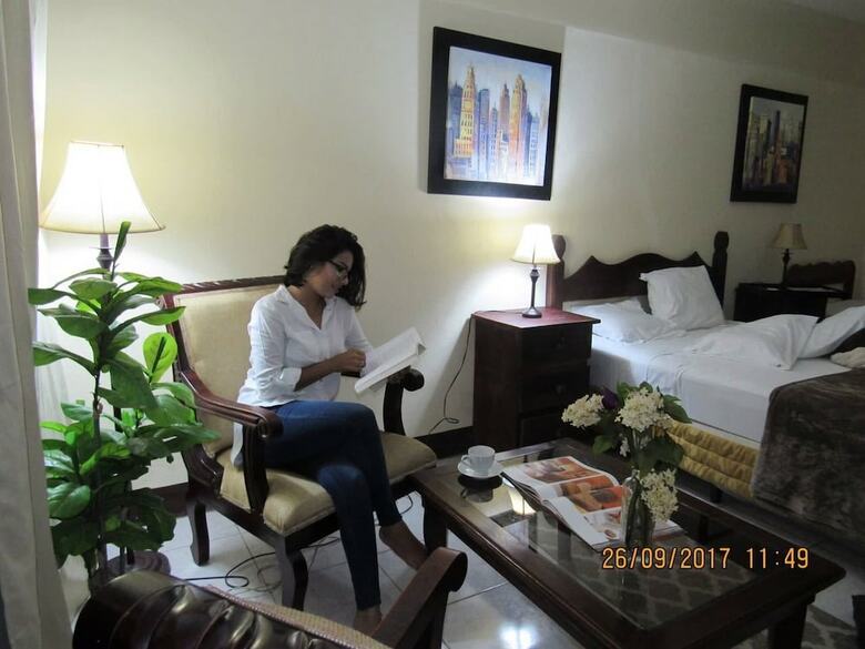Hostal Santiago de Los Caballeros