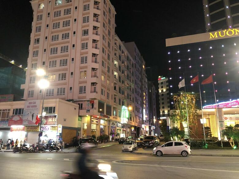 Halong Central Hotel