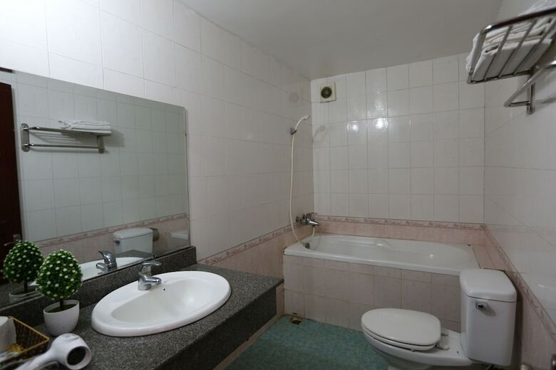 Halong Central Hotel