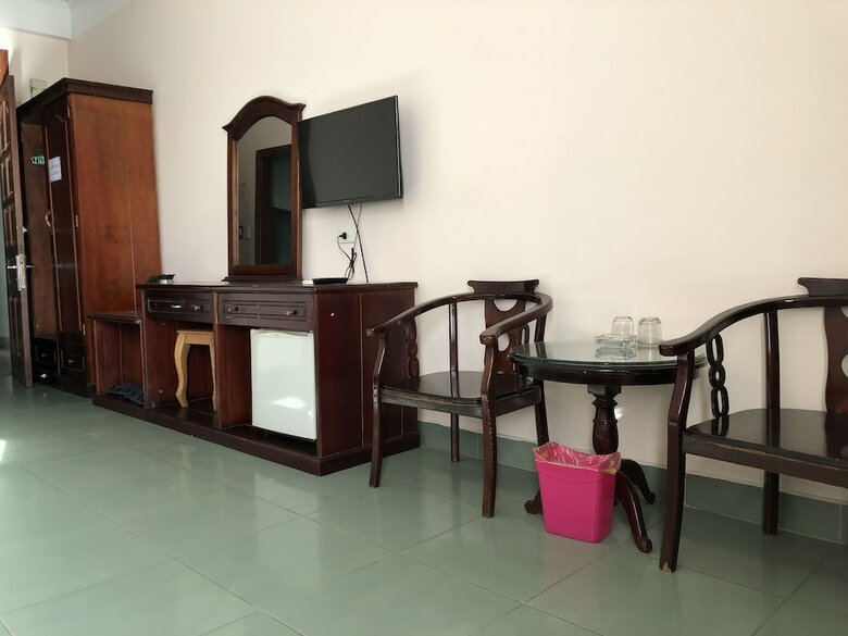 Halong Central Hotel