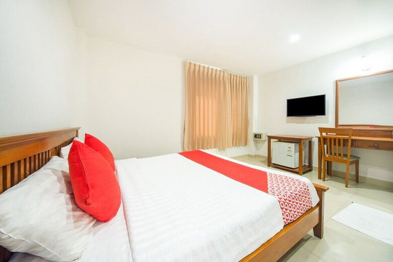 Dee Viking Hotel Patong