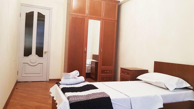 Hostal Friendship Hostel & Tours