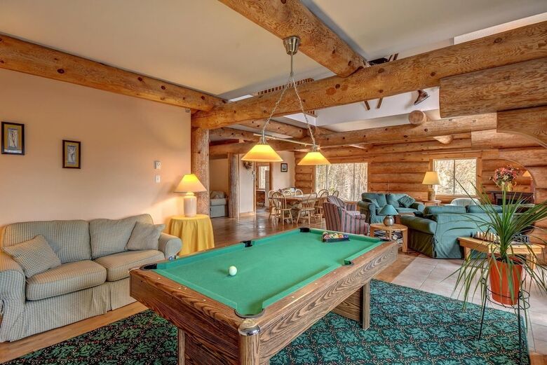 Chalet Bois Jolit