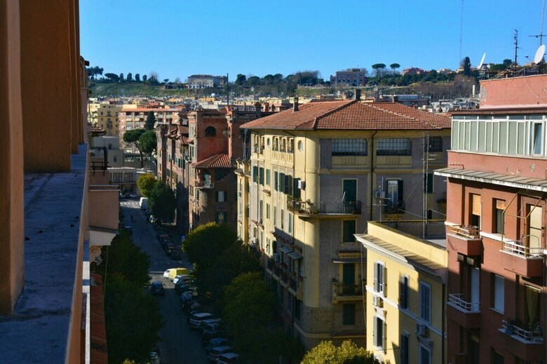 Hotel A 2 Passi Dai Musei Guest House