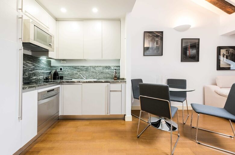 Apartamentos Austrias City Center