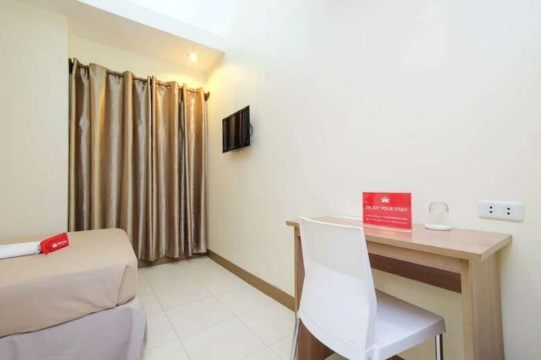 Hotel Zen Rooms Center Suites Cebu