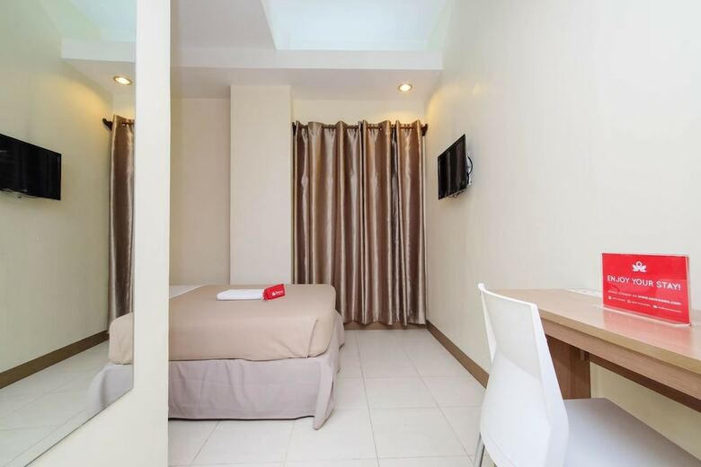 Hotel Zen Rooms Center Suites Cebu