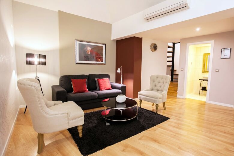 Apartamentos Cayres Suites Carmo