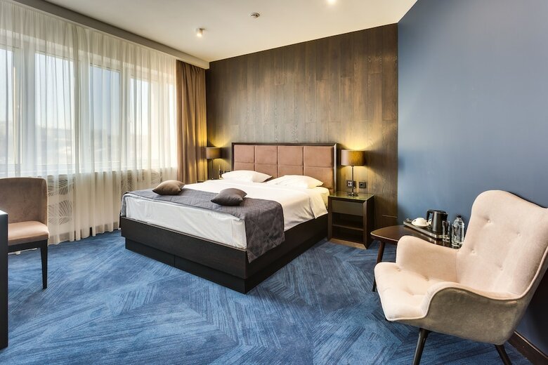 Hotel Element