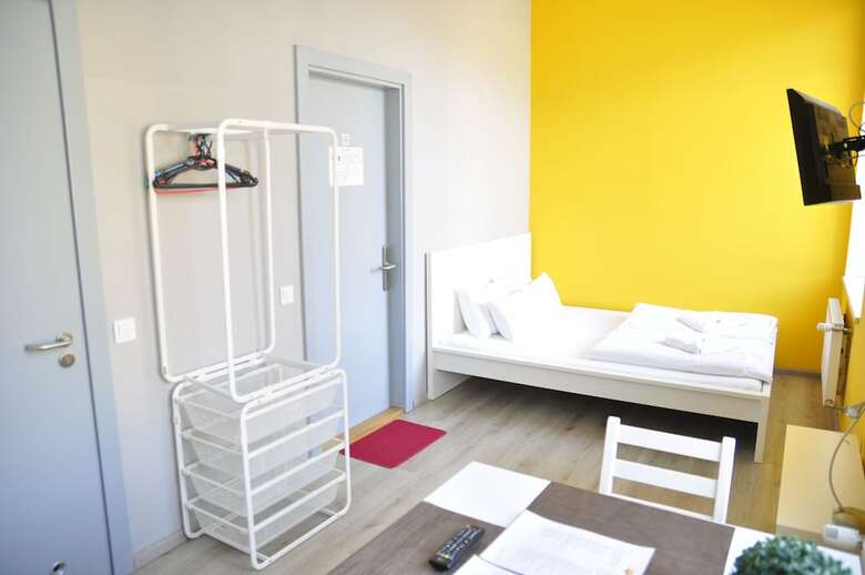 Z-one Aparthotel