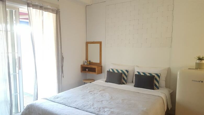 Adellna Pension