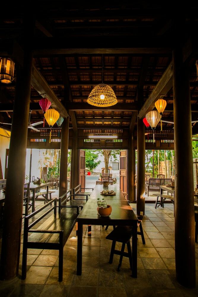 Trang Ngan Hotel
