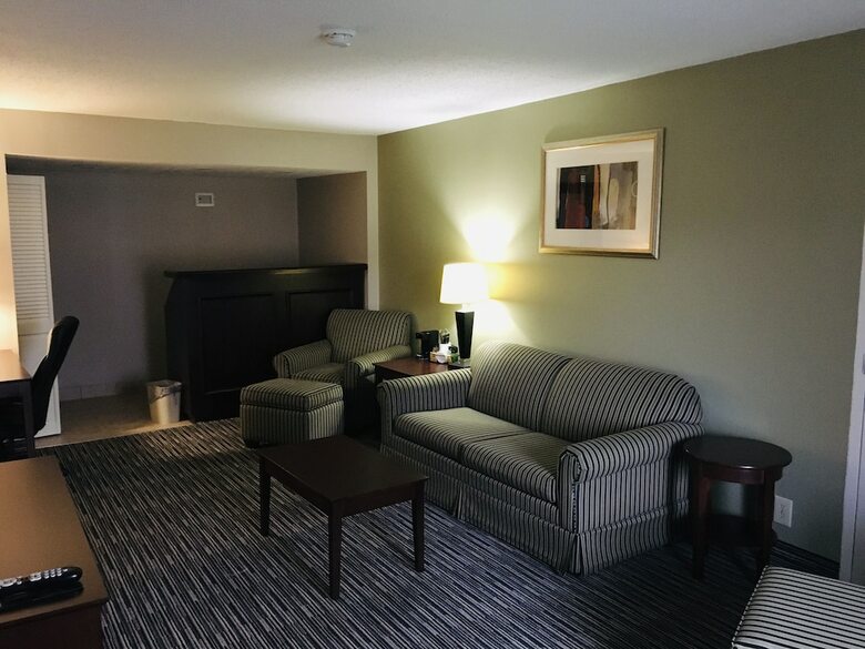 Hotel Ramada By Wyndham Batesville