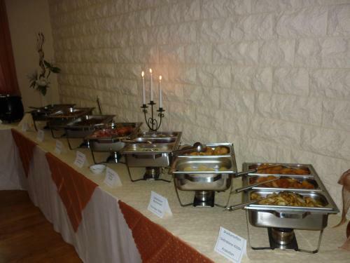 Hostal Hotel Waldhaus-hutzelh�h