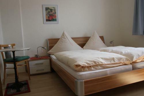 Hostal Hotel Und G�stehaus Gute Quelle