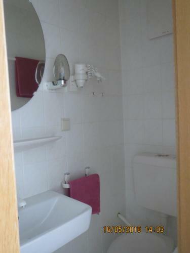 Hostal Hotel Und G�stehaus Gute Quelle