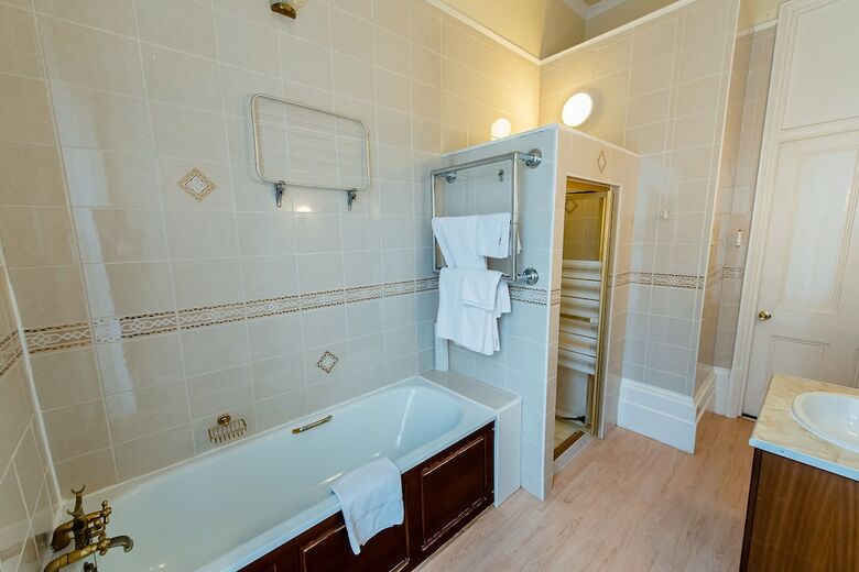 Best Western Clifton Hotel