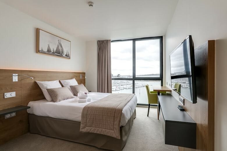 Le Nautica By Akena Hotels