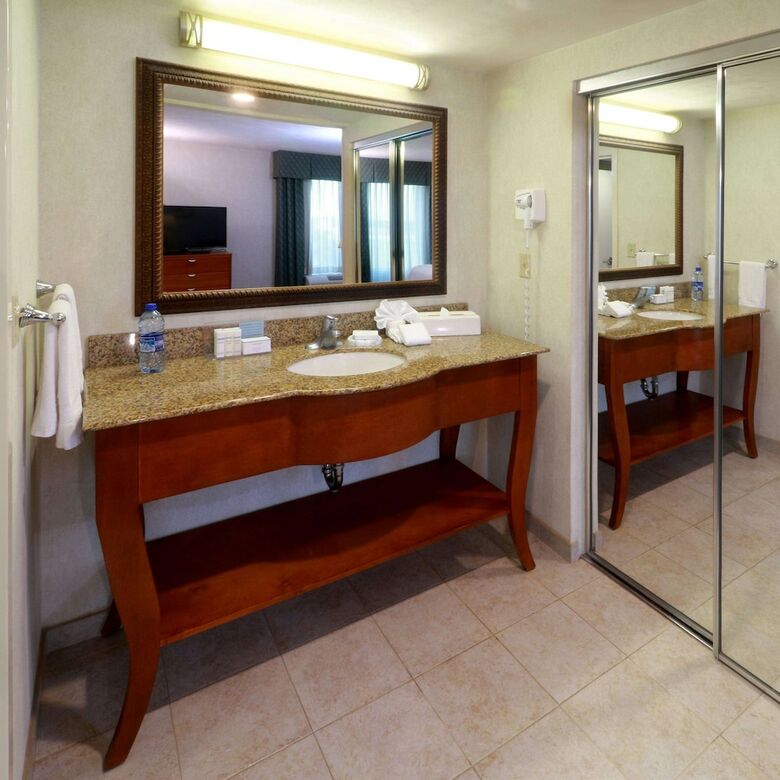 Hotel Hampton Inn By Hilton Reynosa/zona Industrial